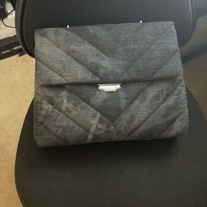 Lulus Perfect Look quilted bag gray